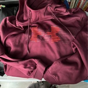 3xl under armour cold gear sweatshirt. Maroon with orange logo